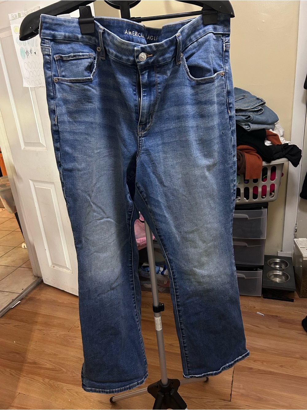 American Eagle Outfitters Straight Leg Jeans in Dark Blue Denim